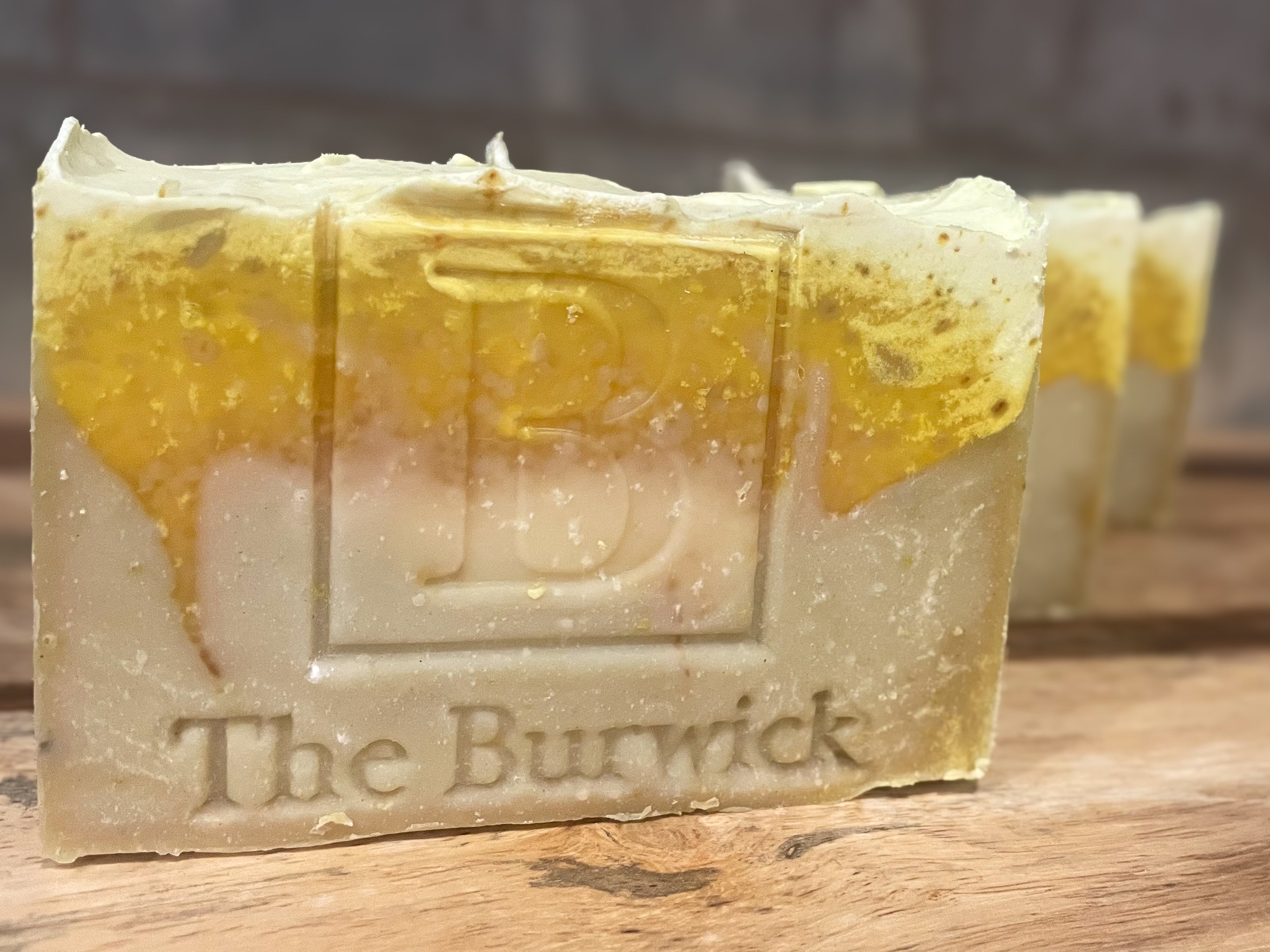 Tallow Soap: Linen & Light