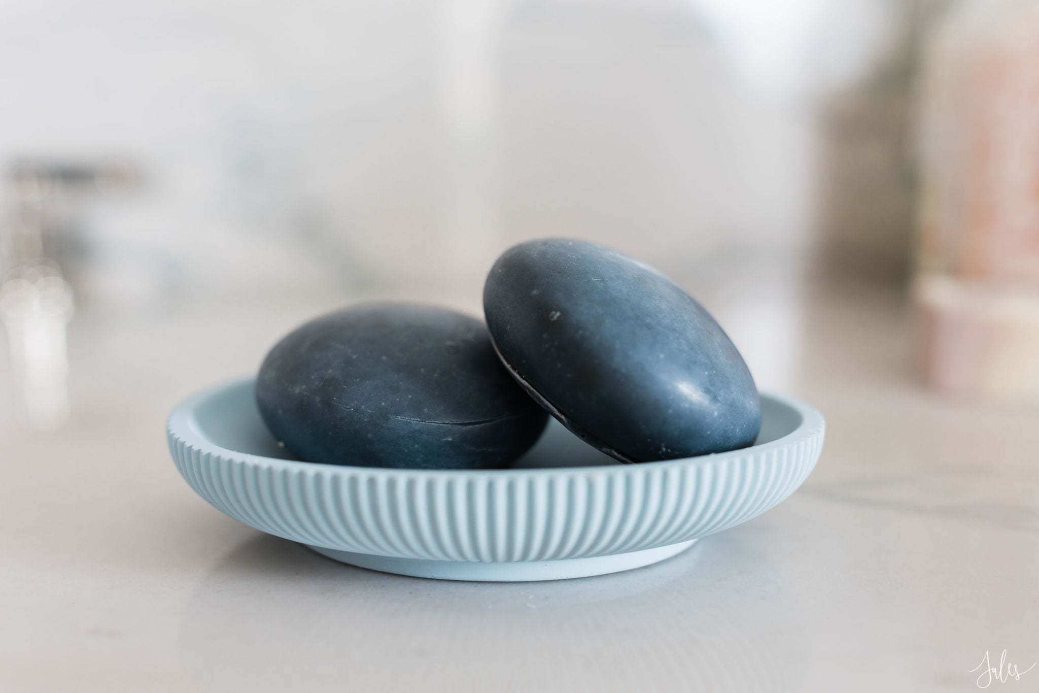 Charcoal Tallow Face Stone